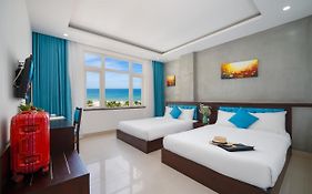 Platinum Beach Hotel & Apartment Da Nang Exterior photo