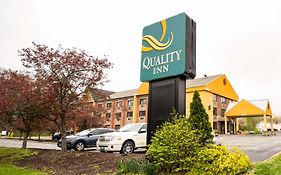 Quality Inn Cromwell - Middletown Exterior photo