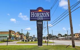 Horizon Inn Avenel Exterior photo