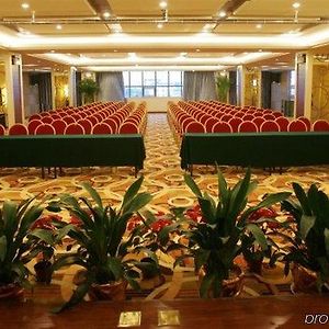 Dahe International Hotel Zhengzhou Facilities photo