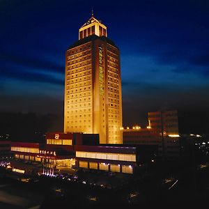 Grand Metropark Wanshi Hotel Taiyuan Exterior photo