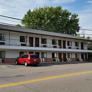 Olympia Motel Wisconsin Dells Exterior photo