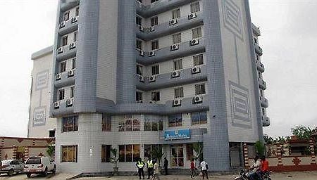 Afrique Hotel Douala Airport Exterior photo