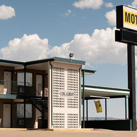 Motel 8 Laramie Exterior photo