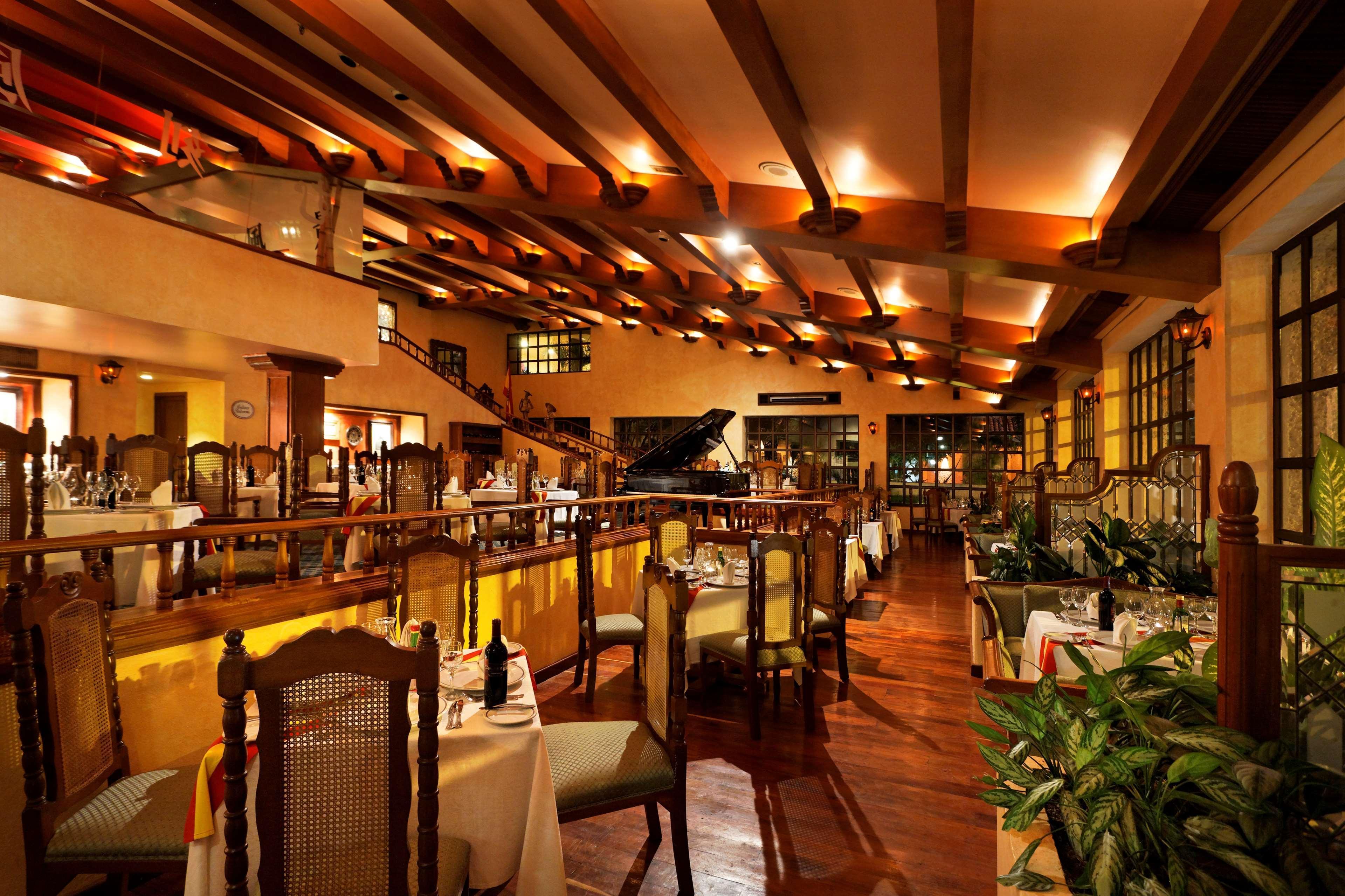Barcelo Huatulco Hotel Tangolunda Restaurant photo