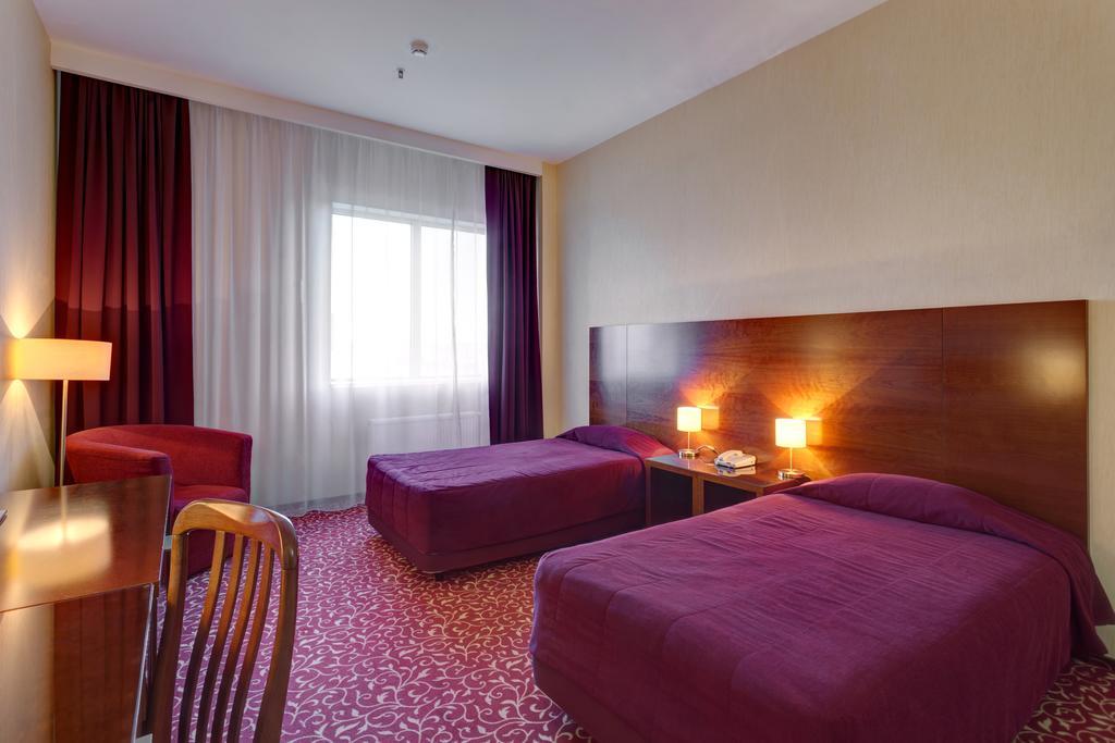 Grand Hotel Kazan Room photo