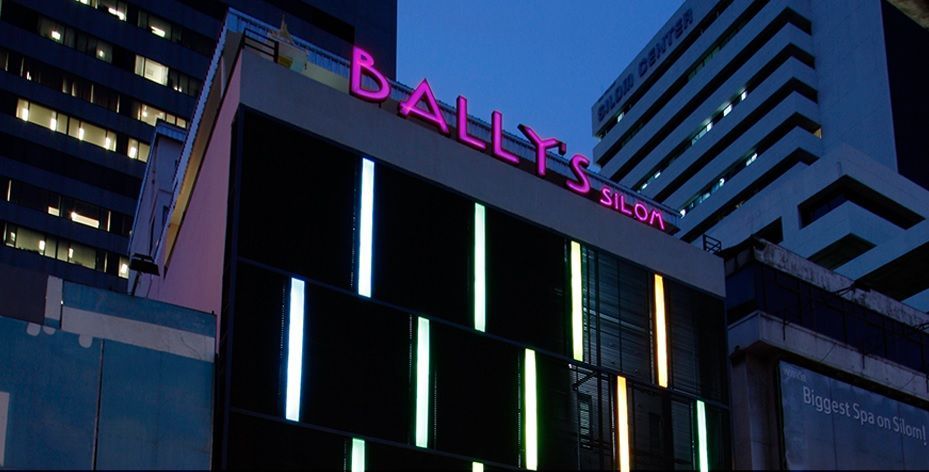 Bally Suite Silom Bangkok Exterior photo