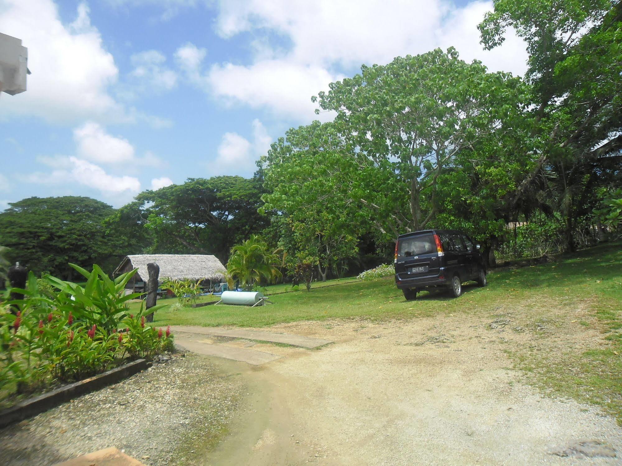 Quest Apartments Port Vila Exterior photo