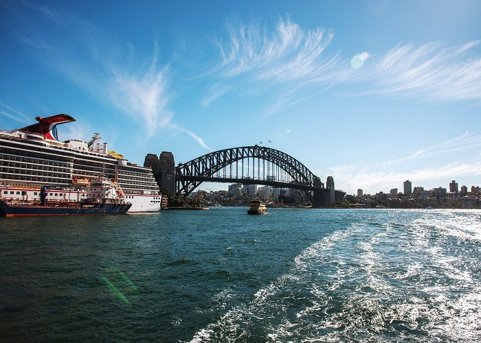 Harbour Bridge photo