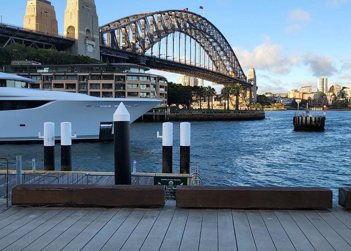 Harbour Bridge photo