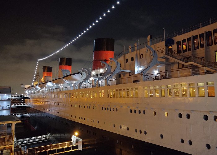 Queen Mary photo