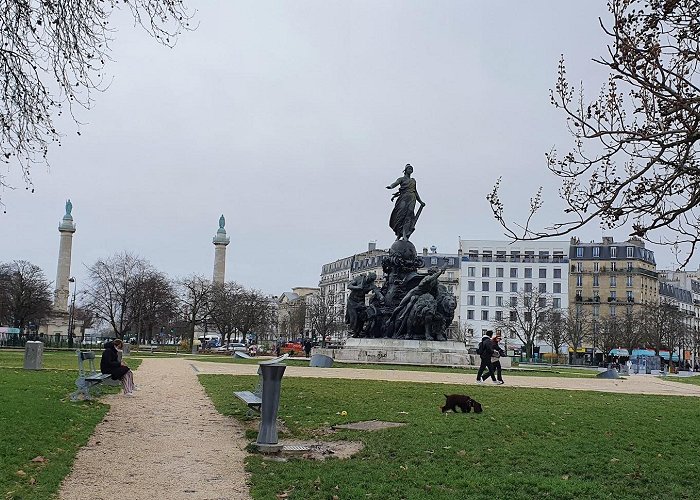 Place de la Bastille photo