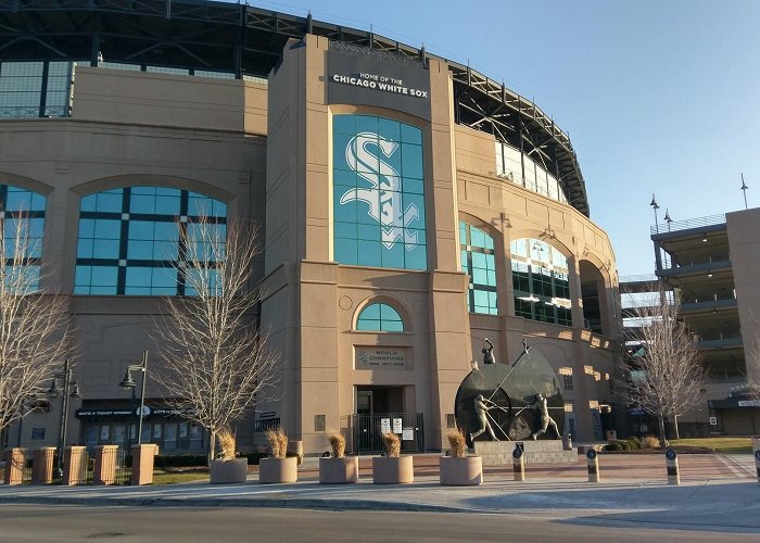 Guaranteed Rate Field photo