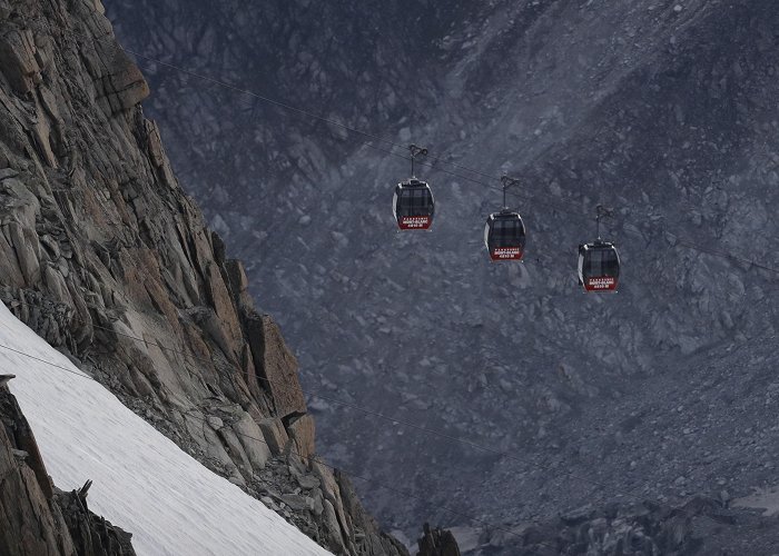 Panoramic Mont Blanc Gondola After Cable Cars Got Stuck In The Alps, Dozens Spent Night ... photo