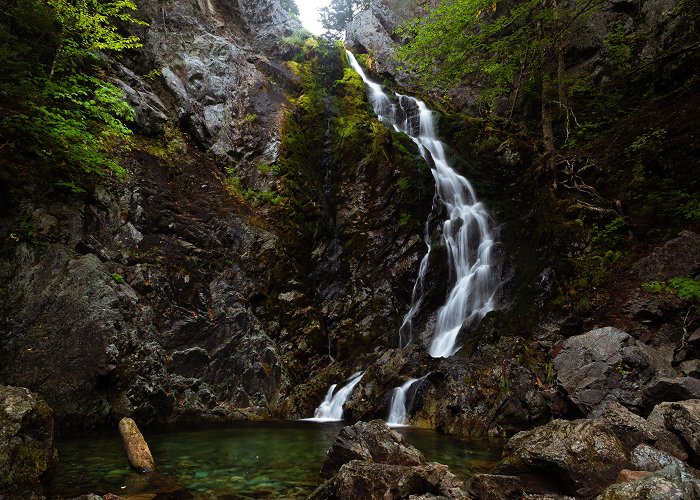 Fundy National Park Third Vault Falls, Fundy NP - Taken in early September [OC] : r ... photo