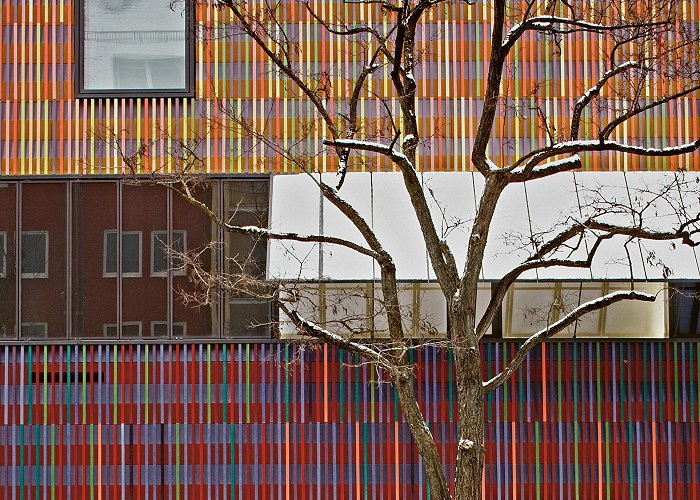 Museum Brandhorst Brandhorst Museum in Munich - Sauerbruch Hutton | Arquitectura Viva photo