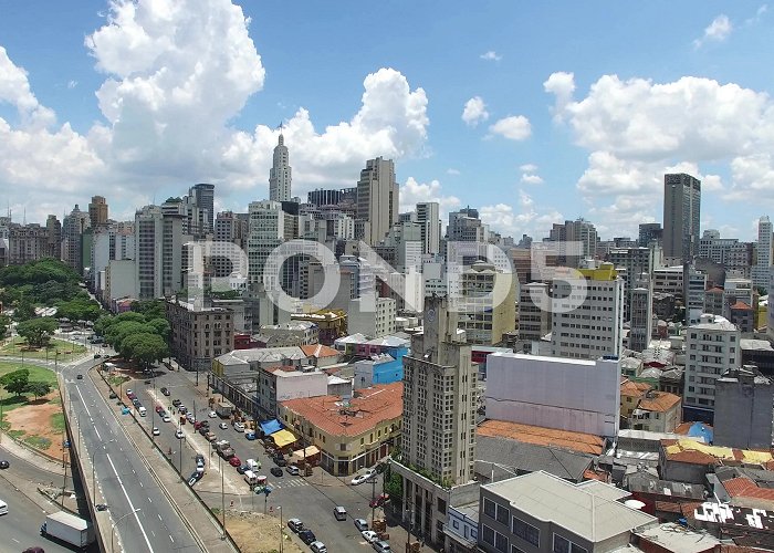 Roberto Mario Santini Municipal Park Flying over Sao Paulo city, Brazil | Stock Video | Pond5 photo