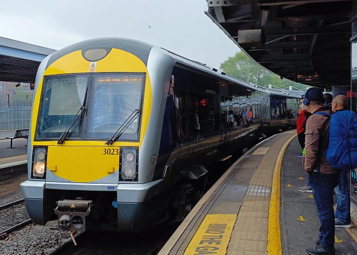 Lanyon Place Station WFAT at Belfast Lanyon Place : r/WaitingForATrain photo