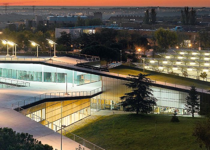 Universidad Autonoma de Madrid UAM Main Square - Javier Fresneda Javier Sanjuán MTM arquitectos ... photo