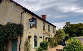 The Greyhound Inn Taunton Exterior photo