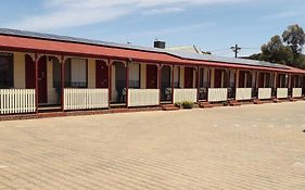 Daydream Motel And Apartments Broken Hill Exterior photo