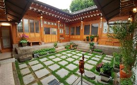 Hyosunjae Hanok Guesthouse Seoul Exterior photo