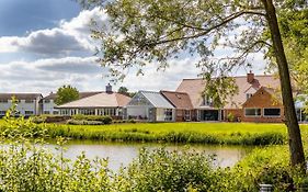 Kingfisher Hotel, Golf And Country Club Milton Keynes Exterior photo