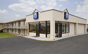 Americas Best Value Inn Macon Exterior photo