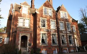 Ebury Hotel Cottages And Apartment'S Canterbury Exterior photo