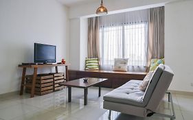 Damen Subang By Widebed Apartment Subang Jaya Exterior photo