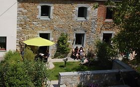 Le Clos Des Haies, Silenrieux Cerfontaine Exterior photo