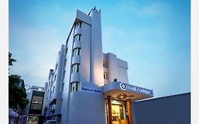 Hotel Aadithya Chennai Exterior photo