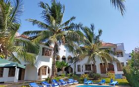 Diani Breeze Villas Mombasa Exterior photo