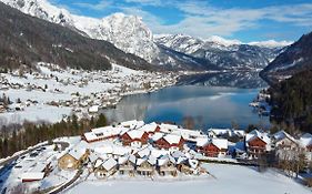 Mondi Hotel Am Grundlsee Exterior photo