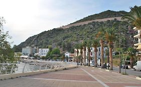 Hotel Marion Loutraki  Exterior photo