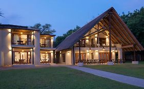 Buckler'S Africa Lodge Kruger Park Komatipoort Exterior photo