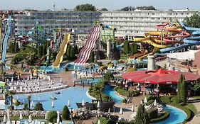 Aqua Nevis Hotel & Aqua Park Sunny Beach Exterior photo