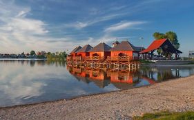 Overwater Cottage - Slovak Tahiti, Senec Exterior photo