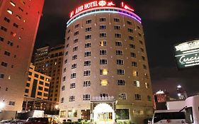 Al Safir Hotel Manama Exterior photo