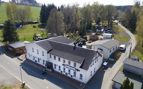 Landgasthof Veitenhaeuser Hotel Treuen Exterior photo