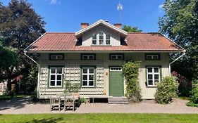 Aeppelgarden Bed & Breakfast Mariestad Exterior photo