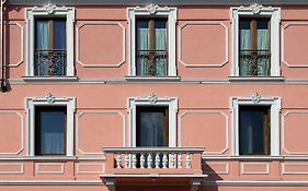 Casa Calicantus Bed & Breakfast Milan Exterior photo