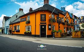 The Bear Inn Llandovery Exterior photo