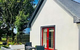 Red Deer Cosy Apartment In Letterfrack Connemara Exterior photo