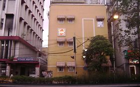 Innra Guest House Kolkata Exterior photo