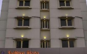 Golden Plaza Hotel Ahmedabad Exterior photo