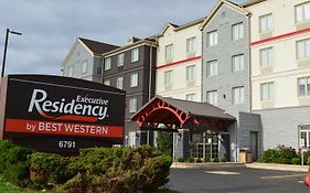 Executive Residency By Best Western Toronto-Mississauga Hotel Exterior photo