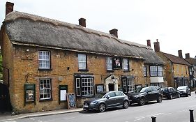 The George Hotel Castle Cary Exterior photo