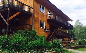 Alaska Grizzly Lodge Fairbanks Exterior photo