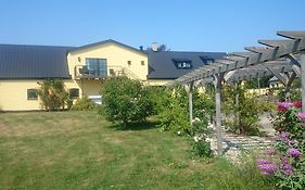 Branteviks Viste Guest House Exterior photo